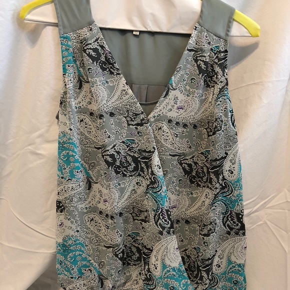 Daniel Rainn Tops - Tank blouse